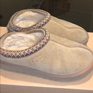 UGG Tasman Slippers Girls Size 3